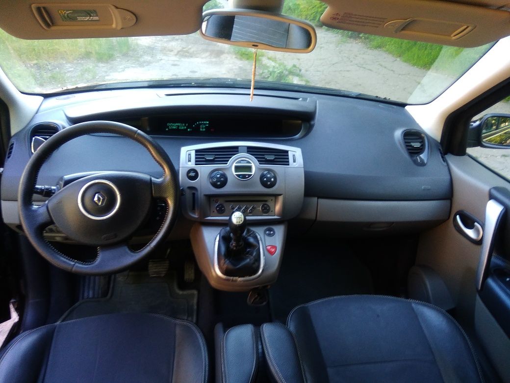 Renault Megane Scenic