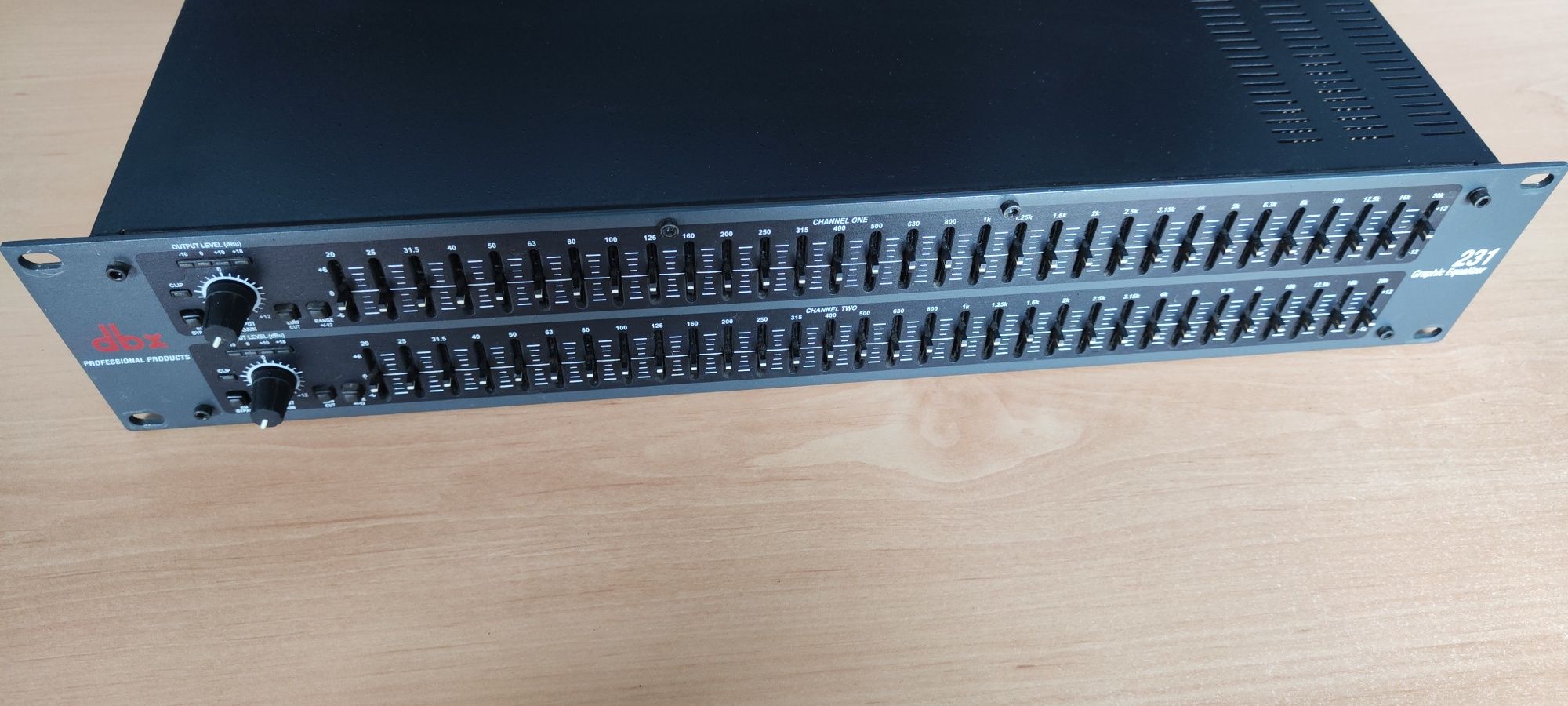 DBX 231 equalizer procesor korektor graficzny bramka
