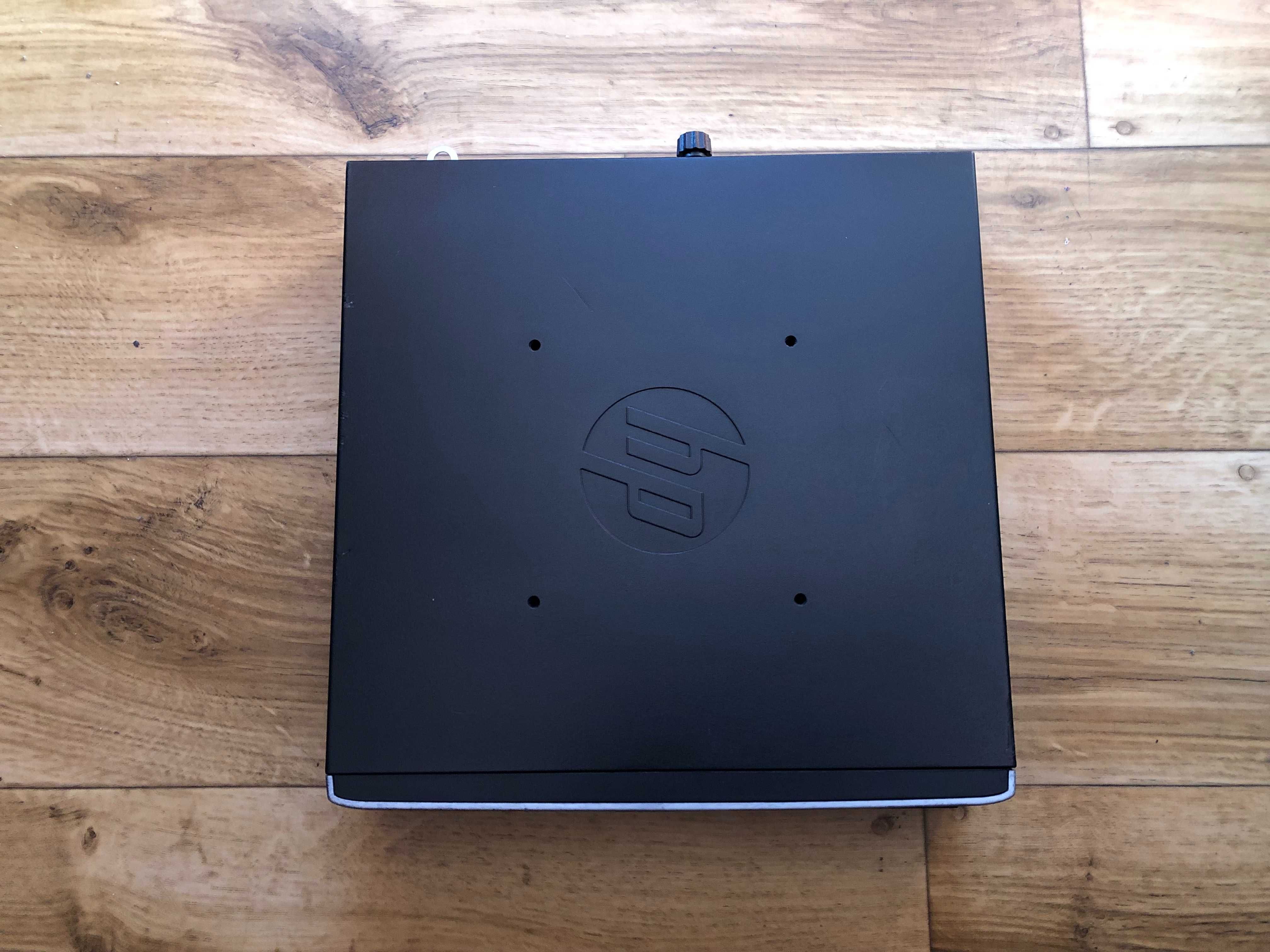 Komputer HP 8200 Compaq , i5-2400S/2,5GHz 16GB Ram , Windows 11 Home