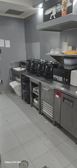 Aluga-se loja em Fernão Ferro