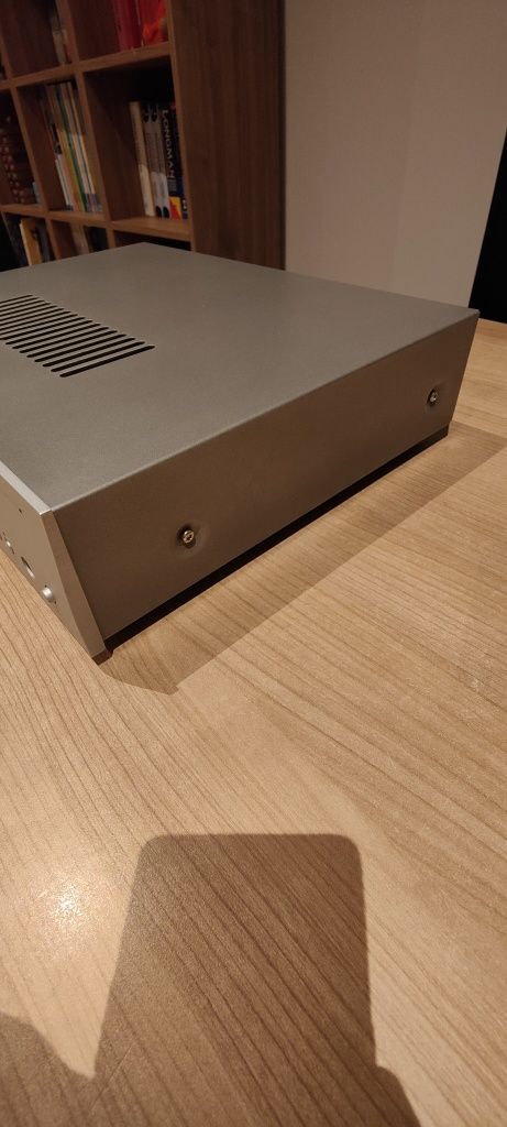 Wzmacniacz zintegrowany Arcam A32