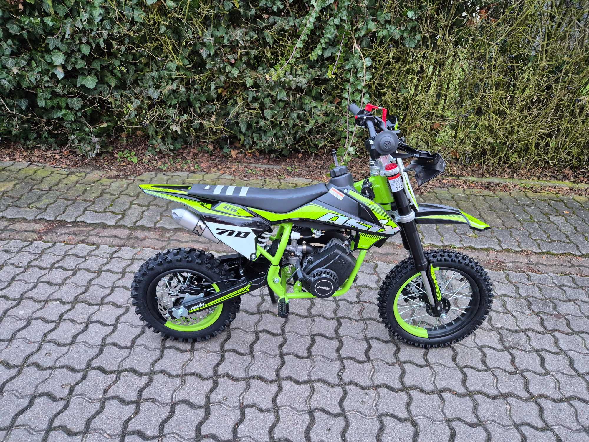Mini cross kross ASIX 710 60ccm koła 12/10 cali