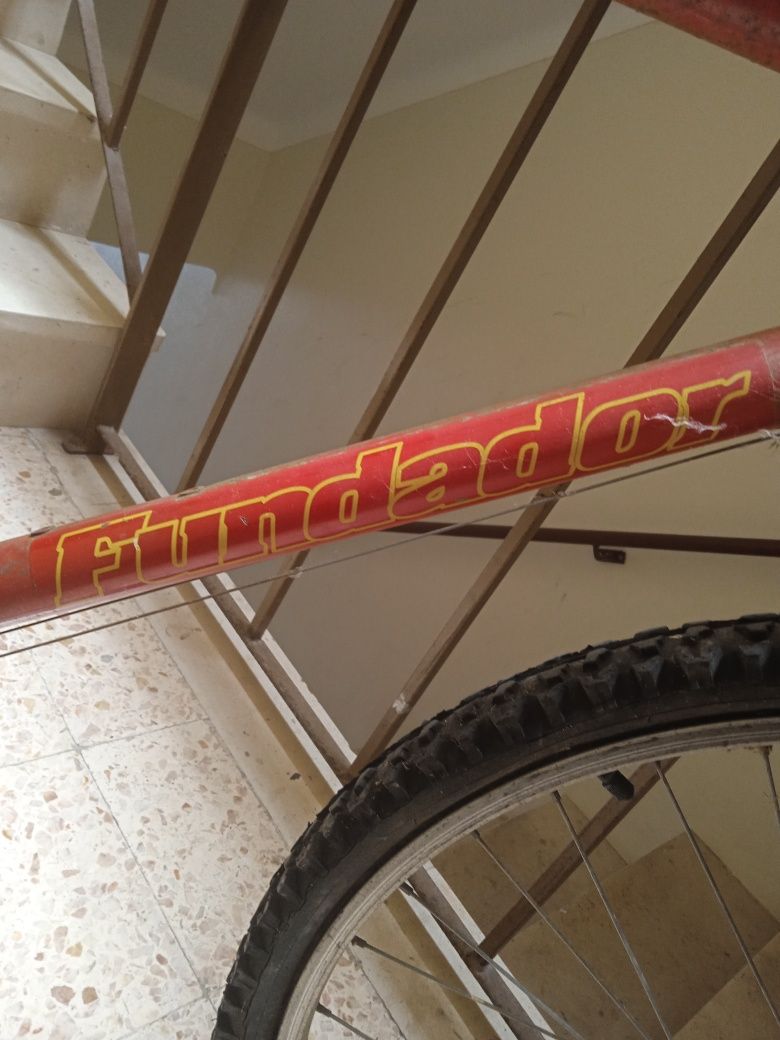 Vendo bicicleta de cidade usada