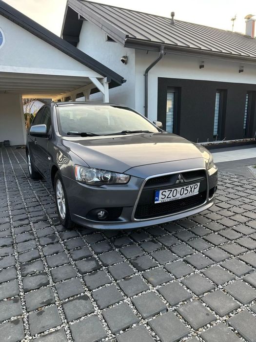 Mitsubishi Lancer Mitsubishi Lancer Sportback 1,8 Invite