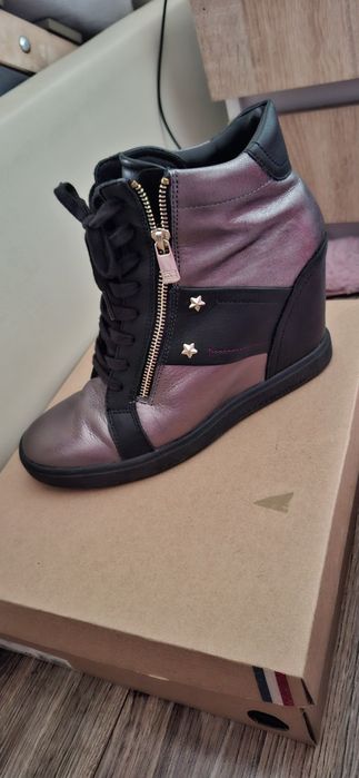 Buty na koturnie Tommy Hilfiger