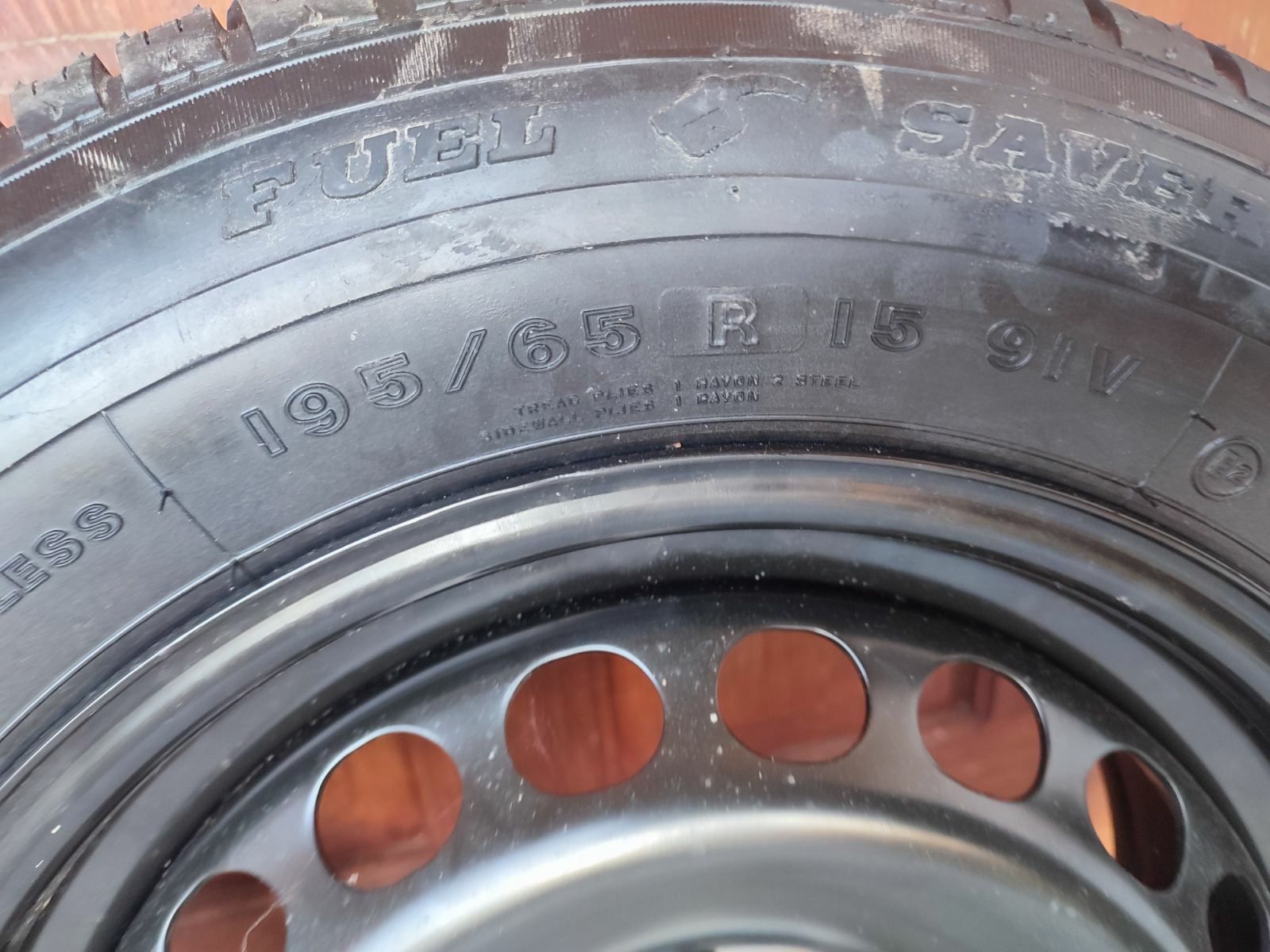 Запаска нова vw Passat b5 Skoda 5x112 195/65 r15