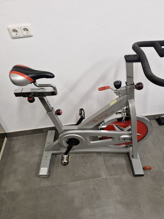 Rowerek treningowy spiningowy Sunny Health and Fitness