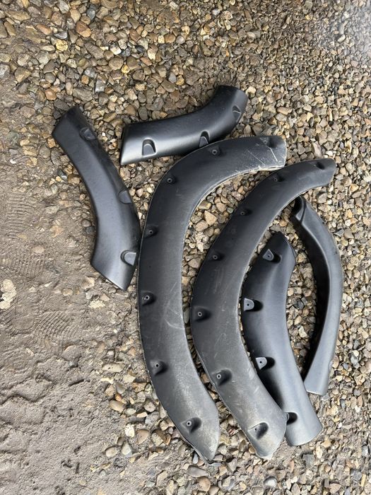 Бушвакери, фандера. На land cruiser 80 нові