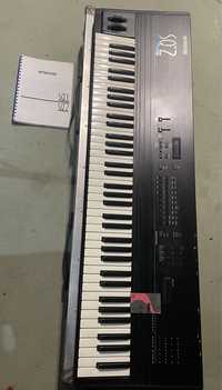 ENSONIQ   SQ2  + hard case