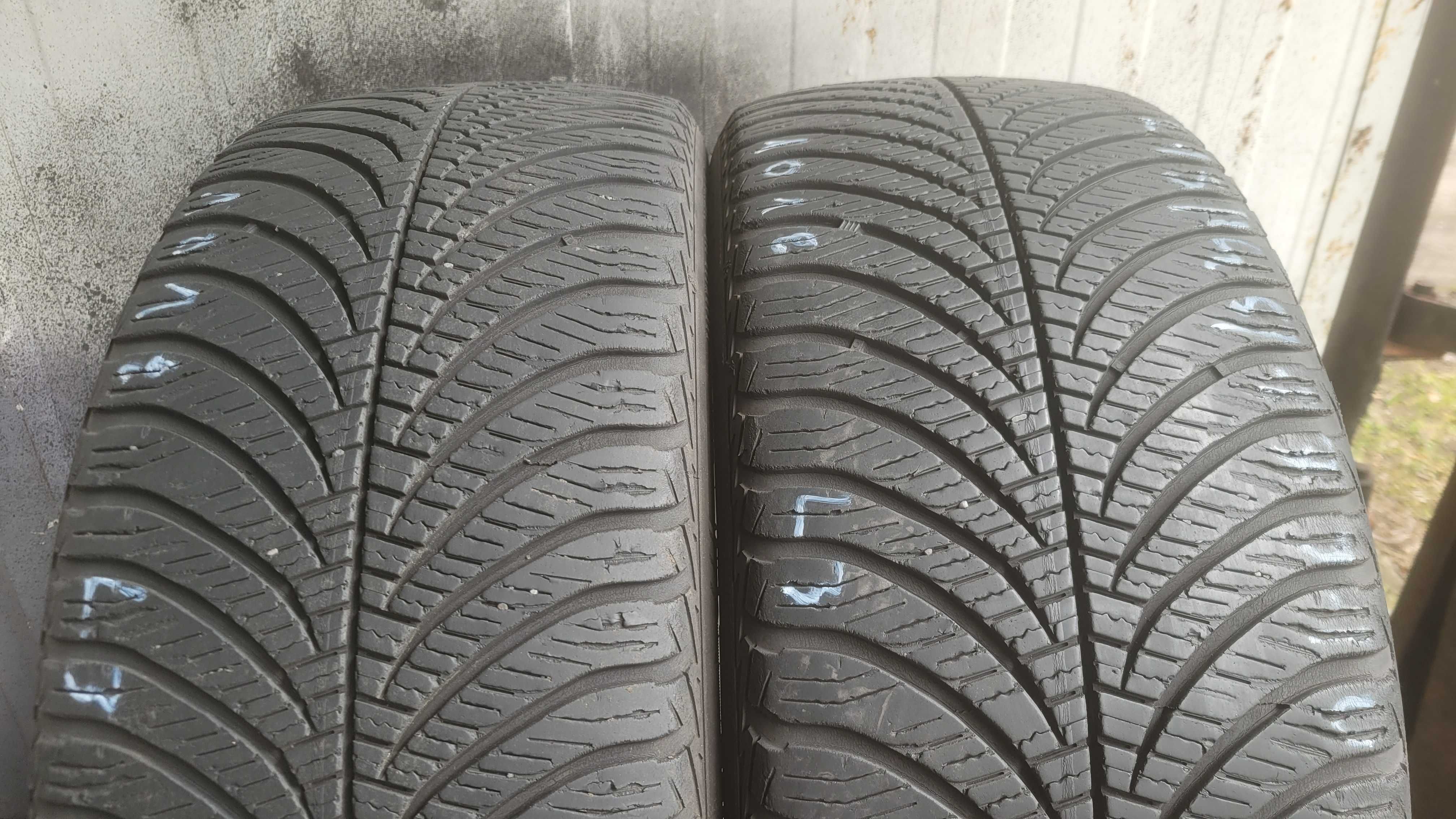 215/45/17 Goodyear Vector 4Seasons GEN-2  5,8mm 2018r 2szt