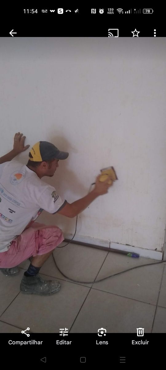 Sou profissional na área de Pintura.