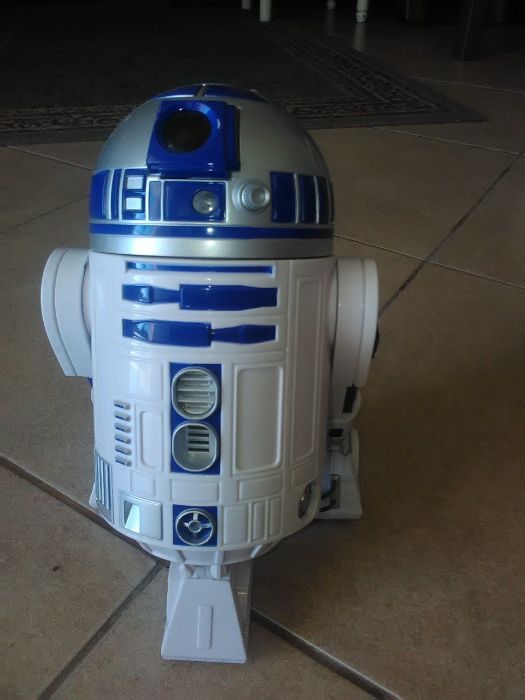 star wars R2D2robot