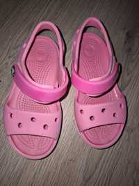Sandalki c 8 Crocs