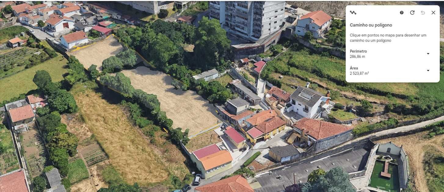 Terreno urbano e rústico em Oliveira do Douro, V. N. Gaia