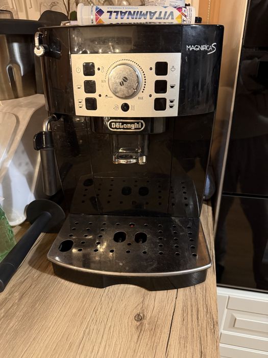 Ekspres automatyczny de longhi