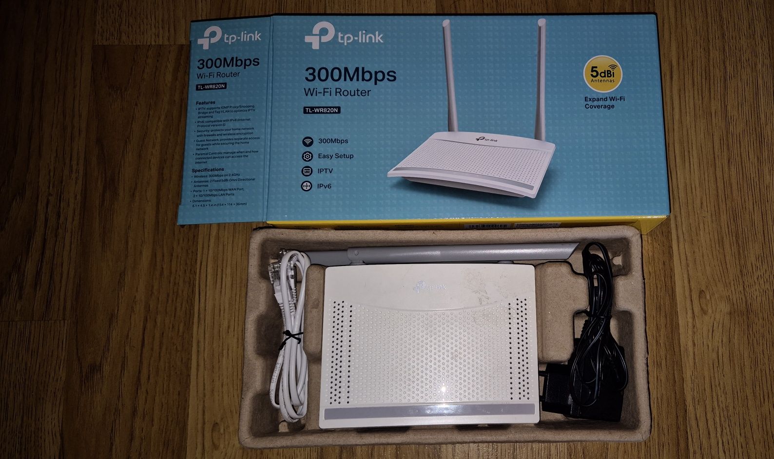 Wi-Fi роутер TP-Link TL-WR820N