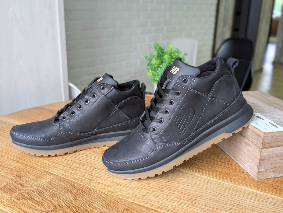 Чоловічі зимові черевики кросівки New Balance теплая и удобная обувь