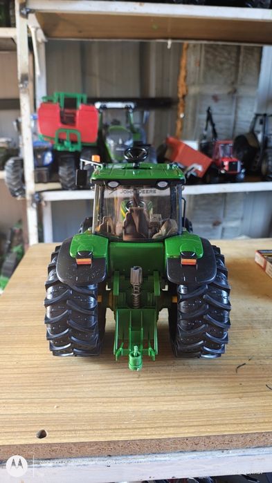 Bruder traktor John Deere