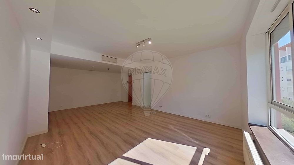 Apartamento T1 para arrendamento