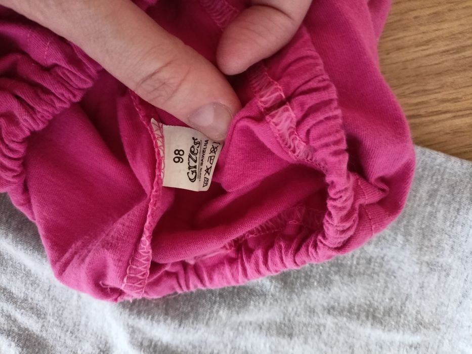 Piżamy dla dziewczynki 98 i 98/104