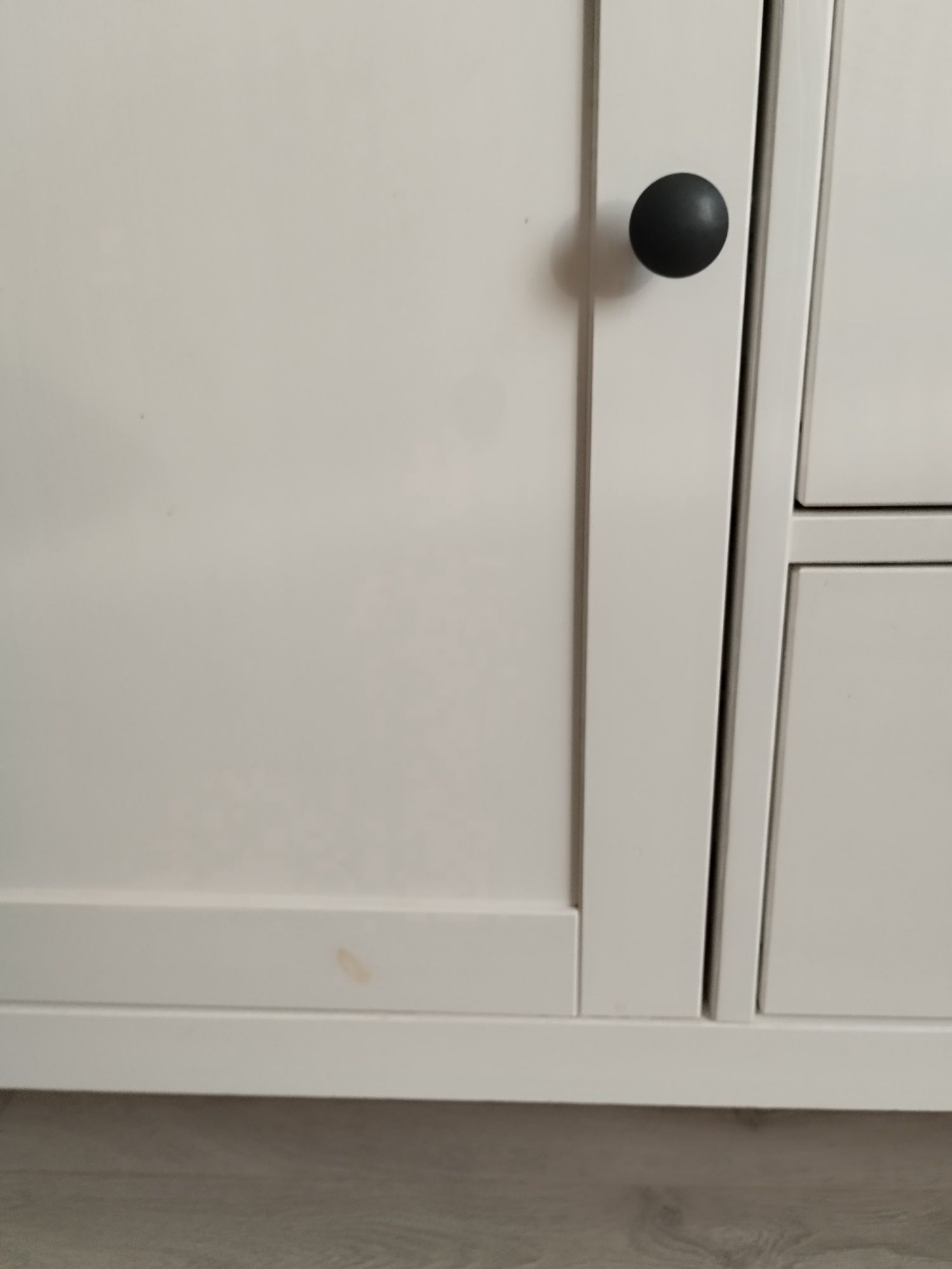 Móvel Aparador Ikea modelo descontinuado Hemnes