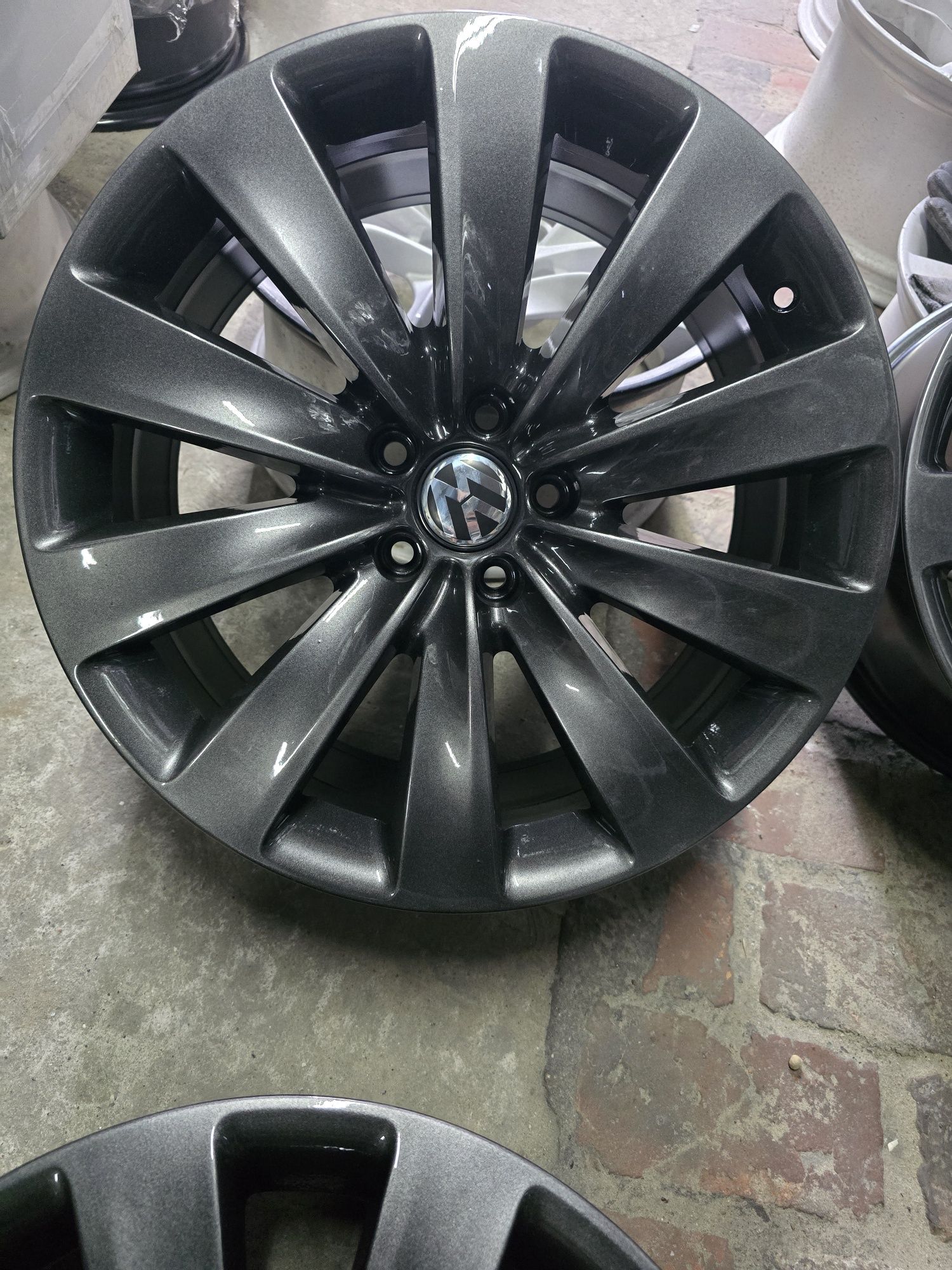 Felgi  19 5x112  Vw Passat b5.6.7.8  Tiguan  Arteon  skoda  seat