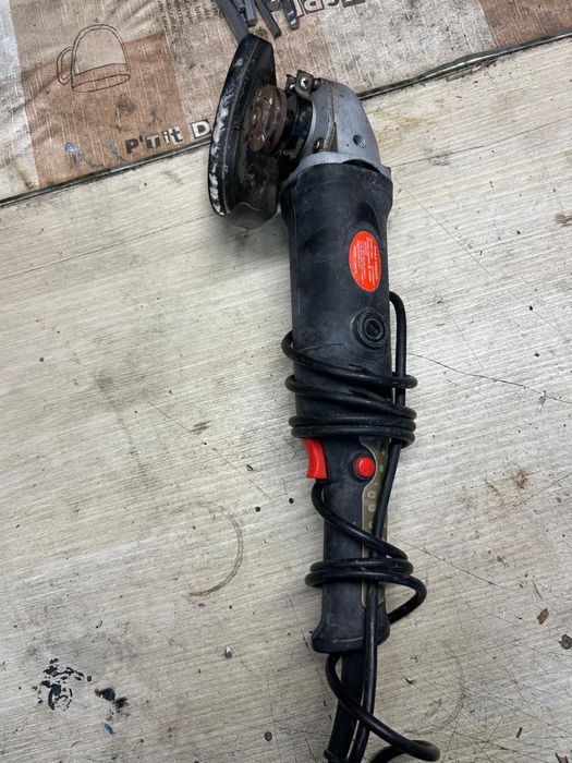 Szlifierka kątowa z regulacją