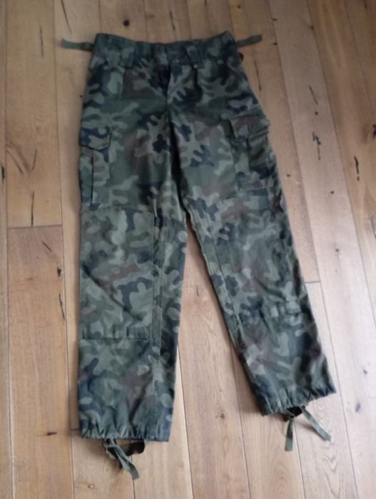 Mundur wojskowy polowy