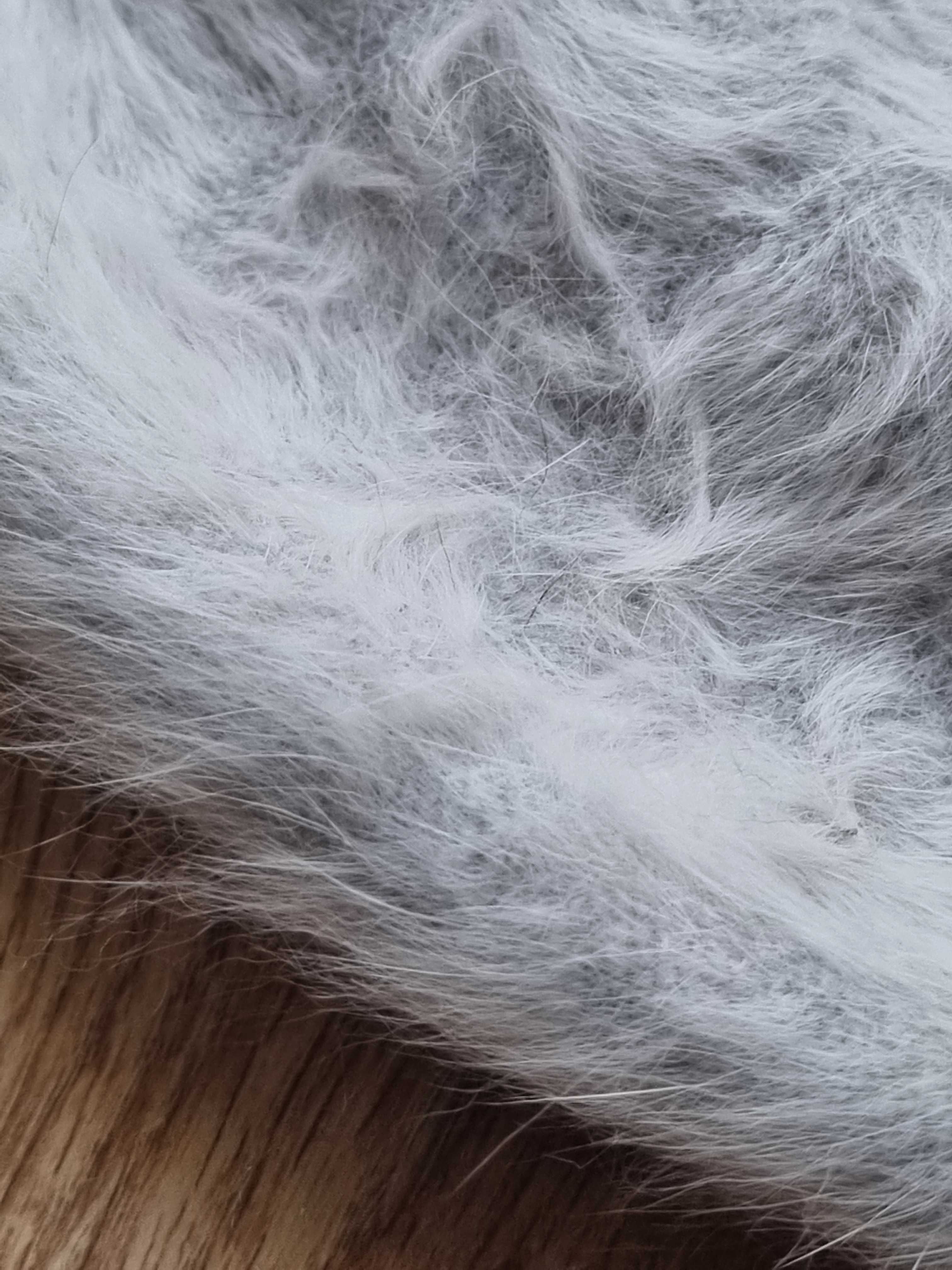 Szary beret 35% Angora