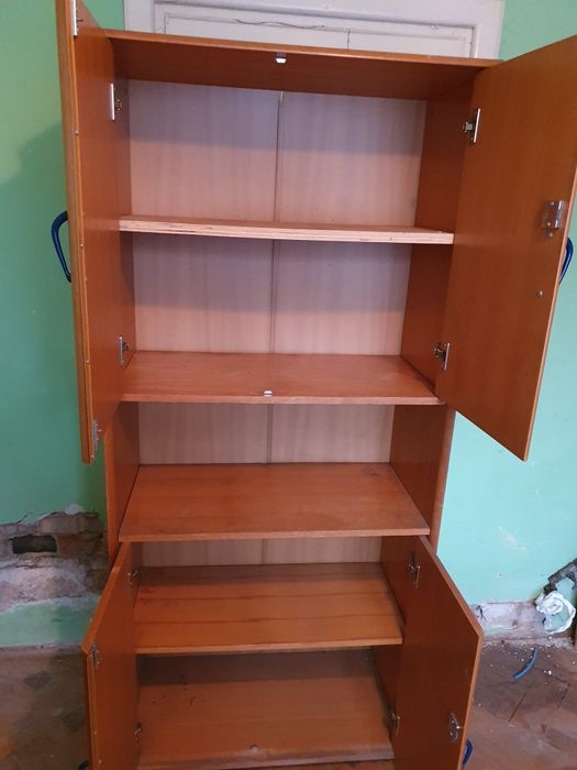 Szafka do pomieszczenia gospodarczego szafka z półkami szafka stojąca