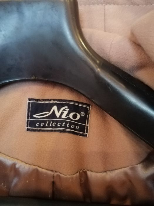 Пальто бежевое Италия