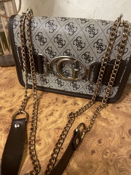 Сумка жіноча