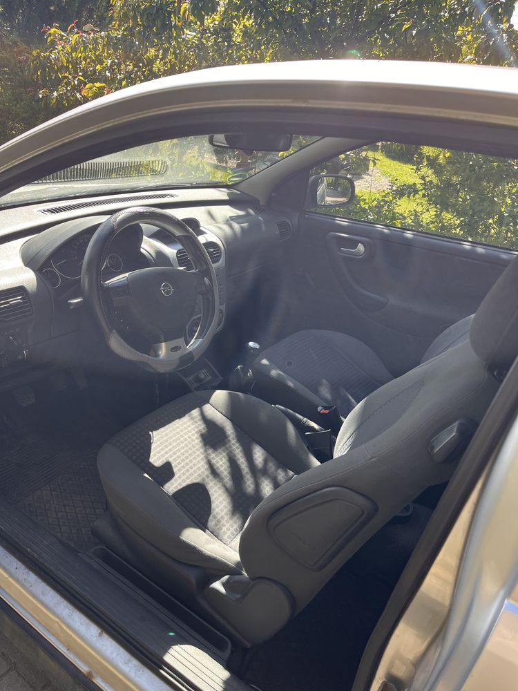 Opel Corsa C 1.0