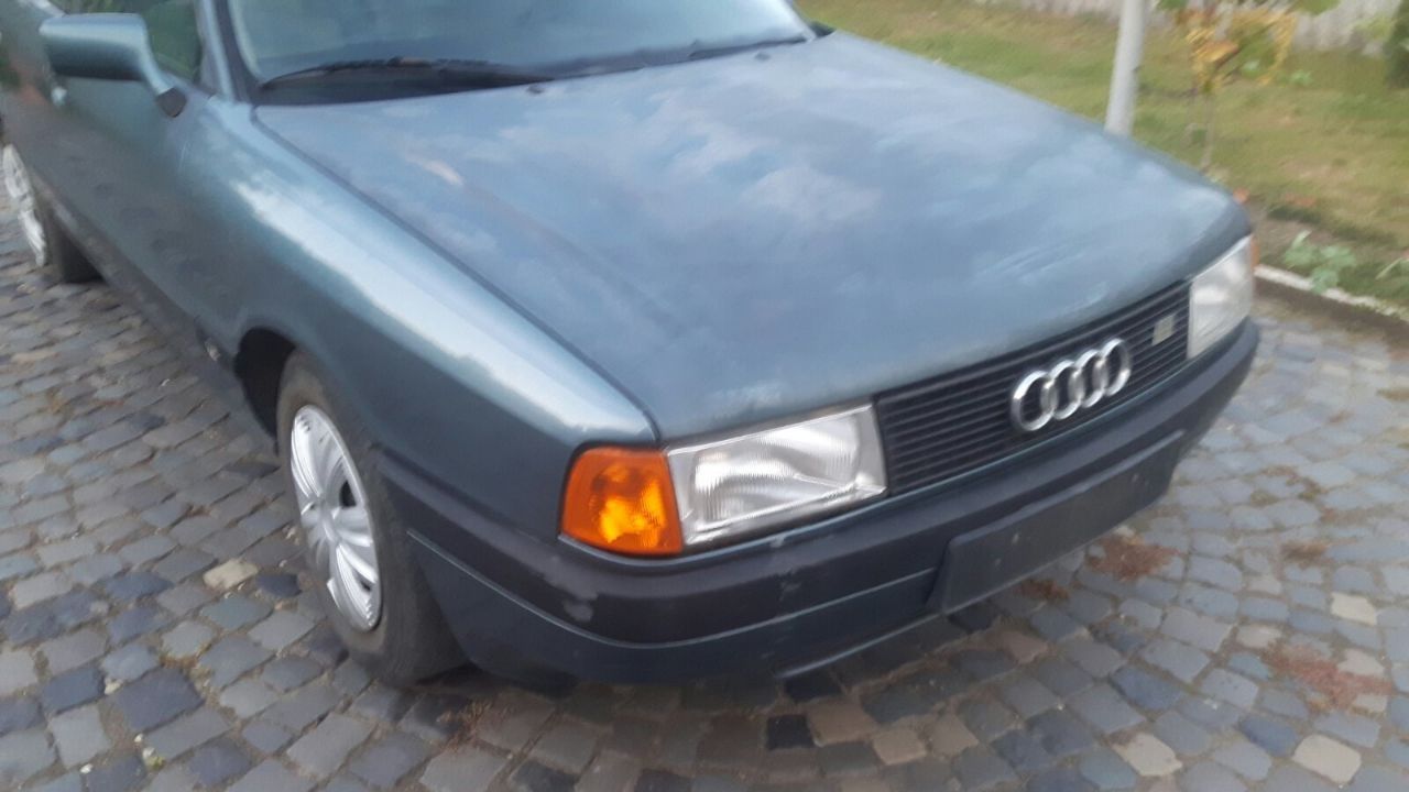 Фонарі оптика фари гітара розборка Ауди 80б3 audi 80b3