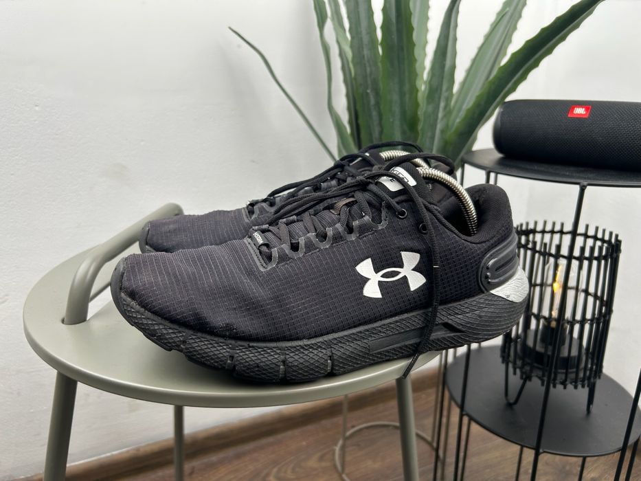 Оригінал! Кросівки Under Armour Charged 46 розмір М05178