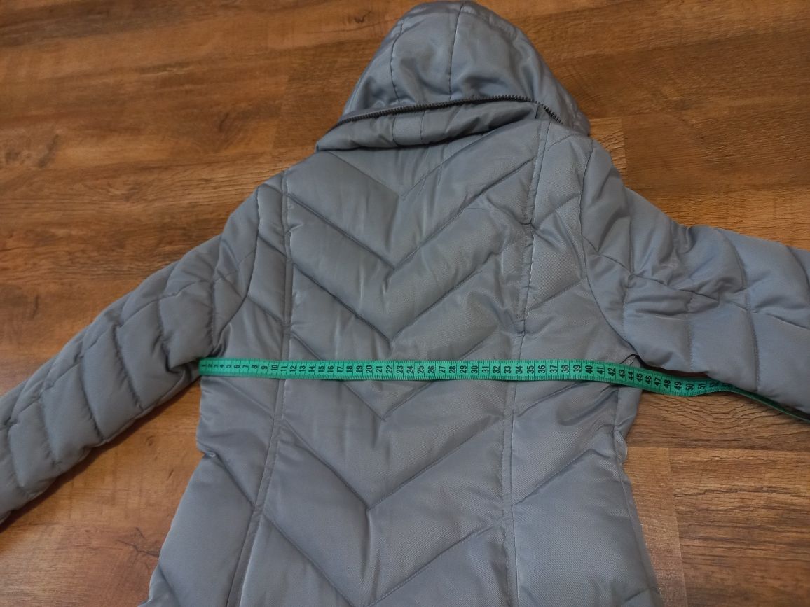 Продам  куртку пуховик  р.XL (М) состояние нового