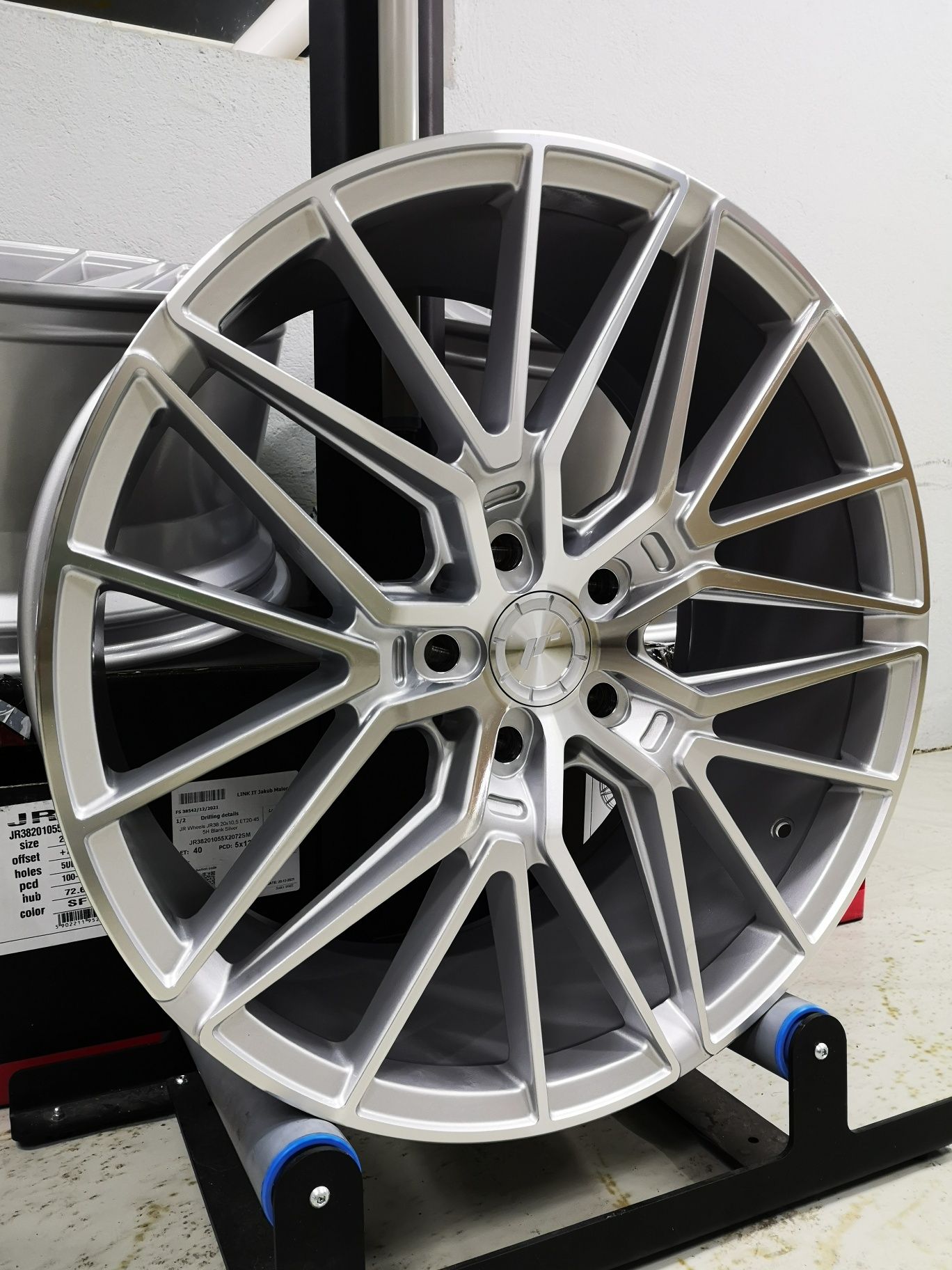 Felgi Japan Racing JR38 20" 20x9" ET35 5x112 Audi A6 C7 C8 A4 B9 A5 F5