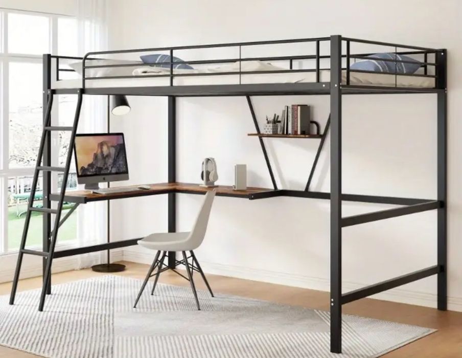 Łóżko z biurkiem piętrowe - stan bardzo dobry