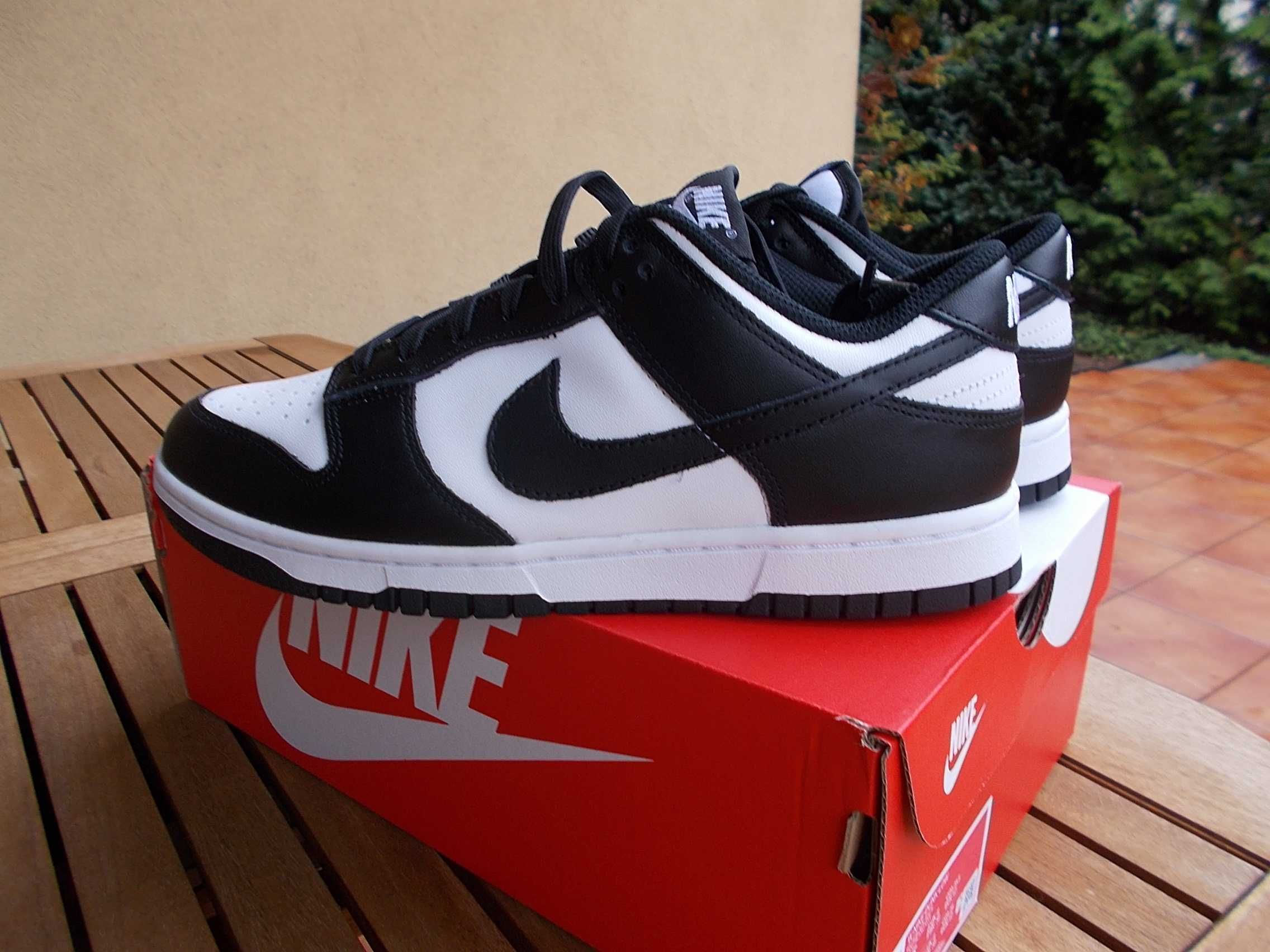 (roz. 40 -25,5 cm) Nike Dunk Low Black White 2021 Jordan 1 Dunk Panda