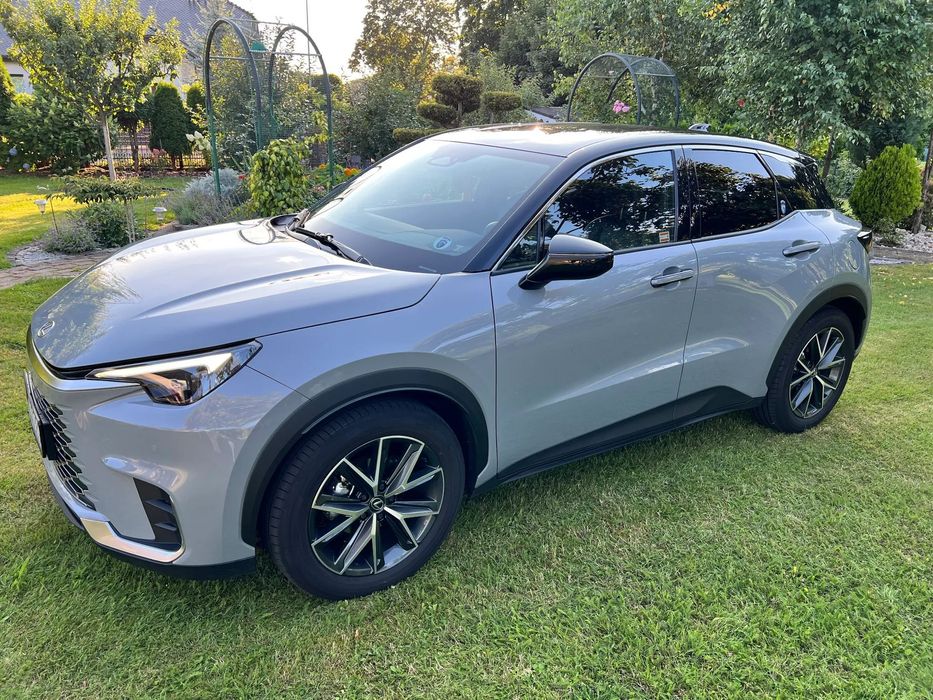 Lexus LBX lexsus LBX 1,5 Hybrid COOL na gwarancji  cena 158000 do negocjacji