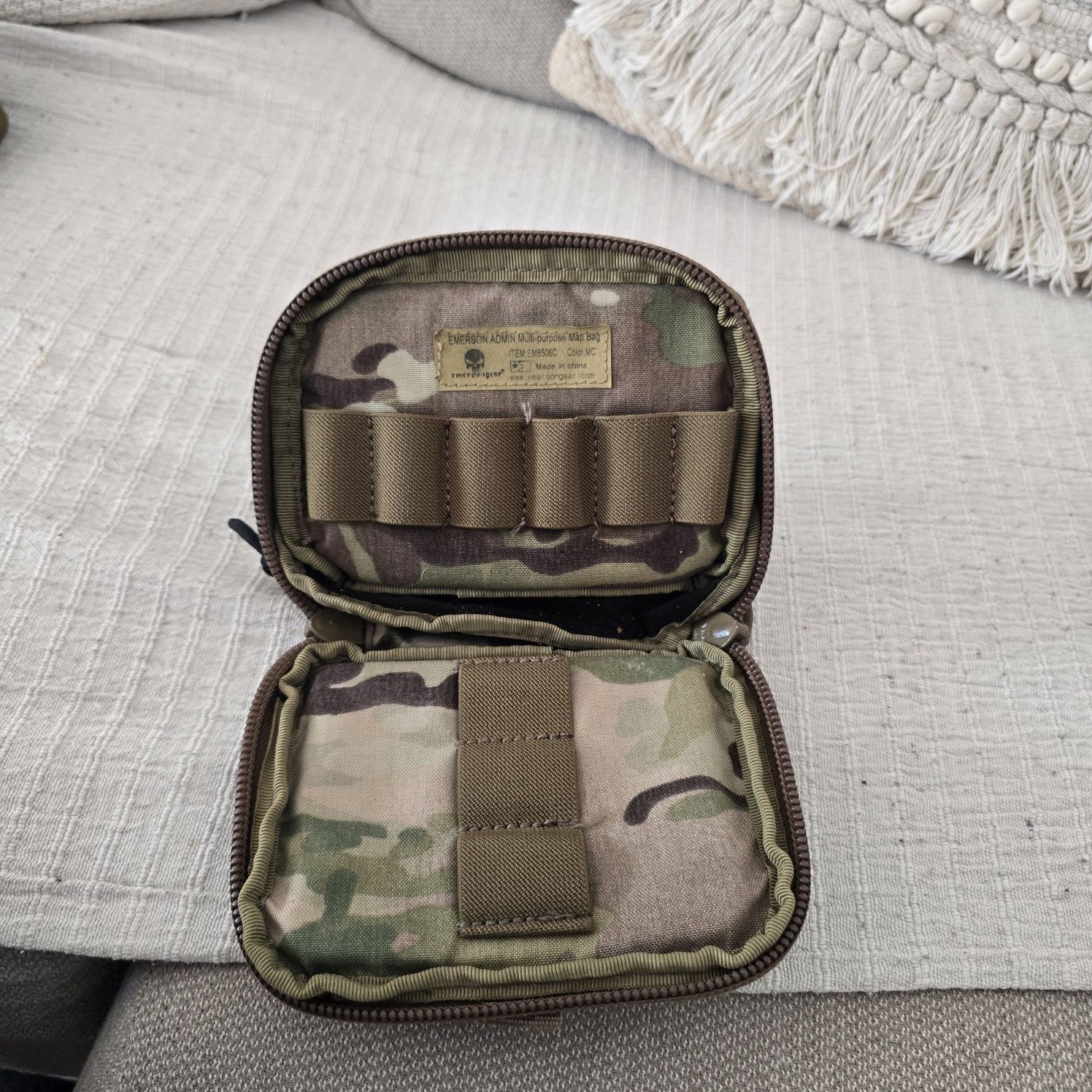 Admin Pouch Mticam