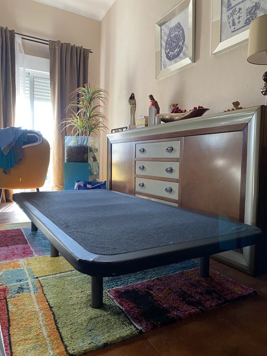 Cama de solteiro em ótimo estado *urgente*