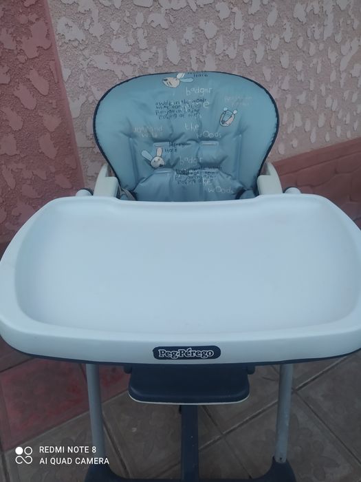 Годувальний столик peg perego