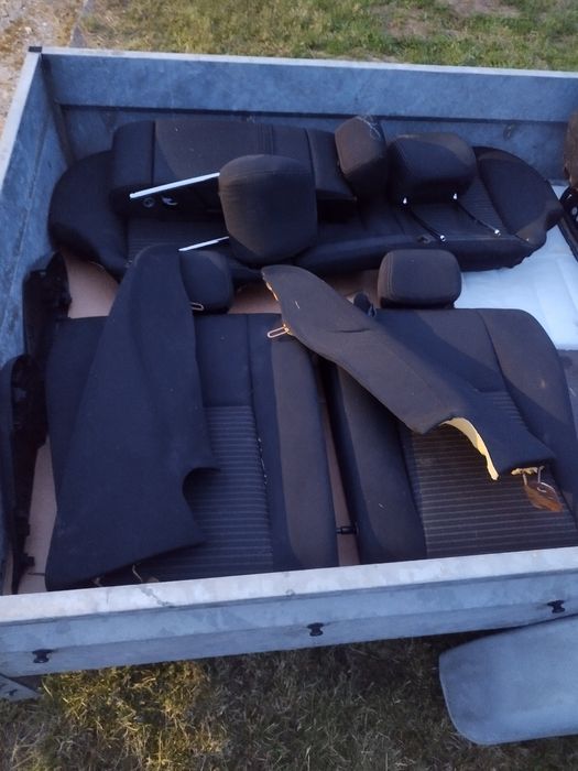 Siedzenia do Mercedesa w213