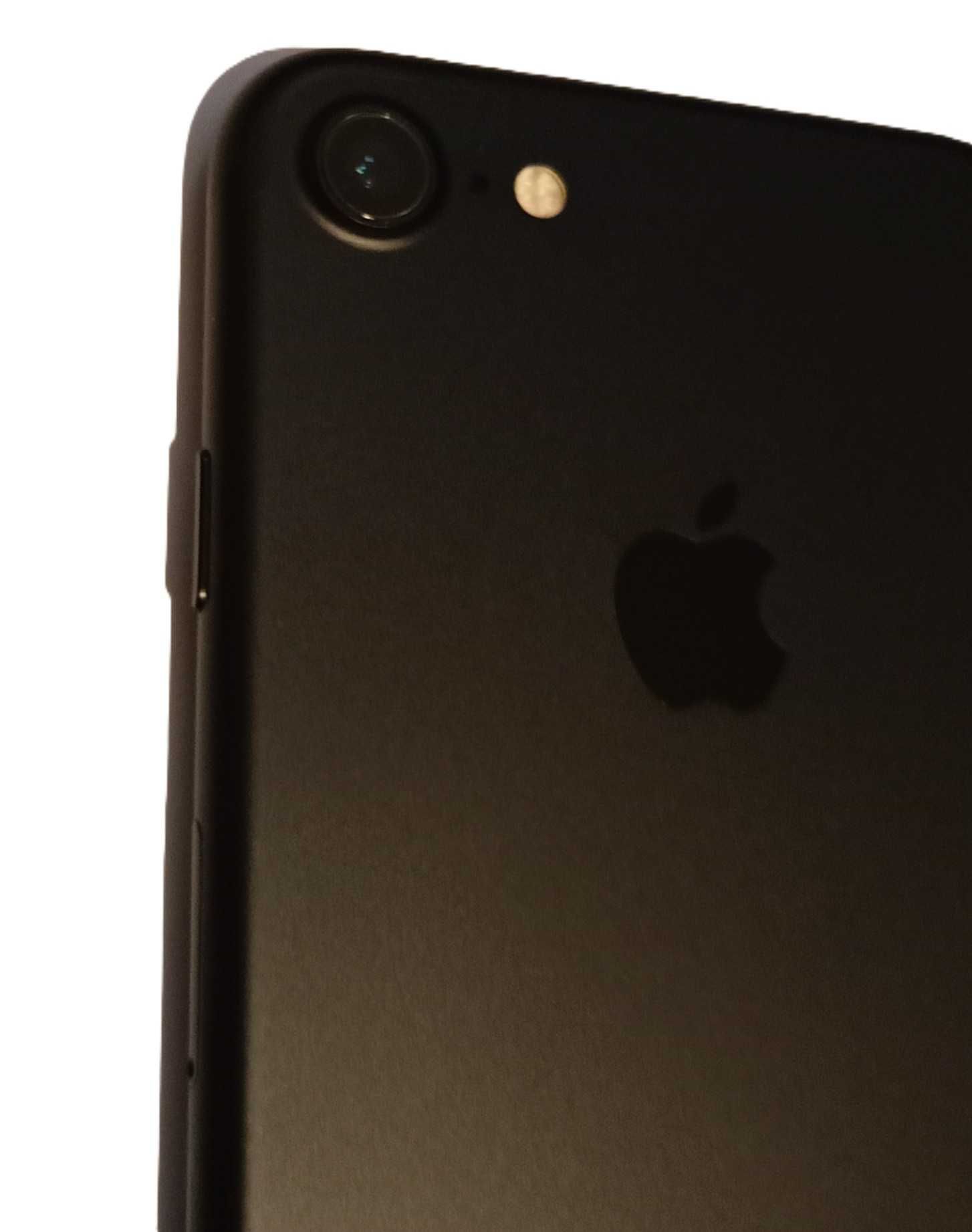 Smartfon iPhone 7 (A1778) 32GB w dobrym stanie, nieaktywna blokada!