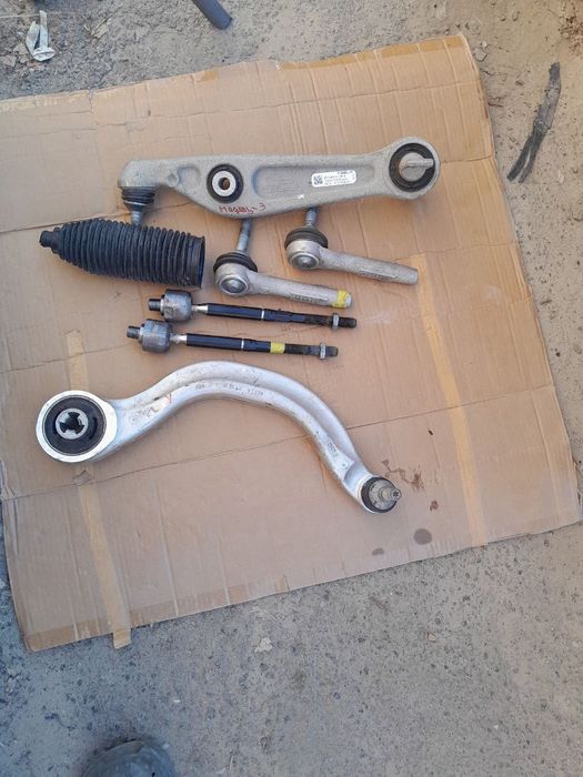 Оригінальні запчастини по рульовій і ходовій на Теслу Модель Y