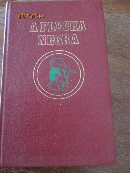 4 livros - Rasputine/Ivanhoe/Tarass Bulba/A flecha negra