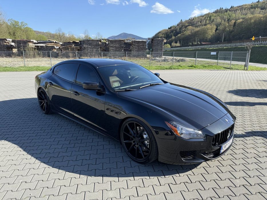 Maserati Quattroporte Maserati Quattroporte SQ4 Long!