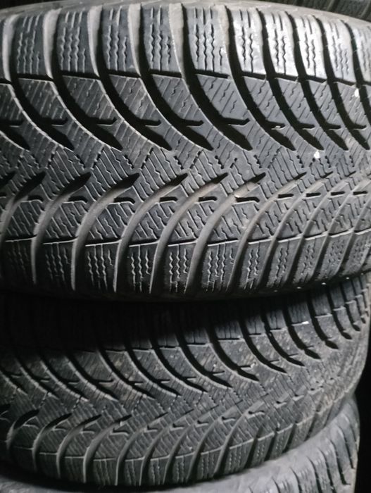 Продам зимние шины 225/60 r16