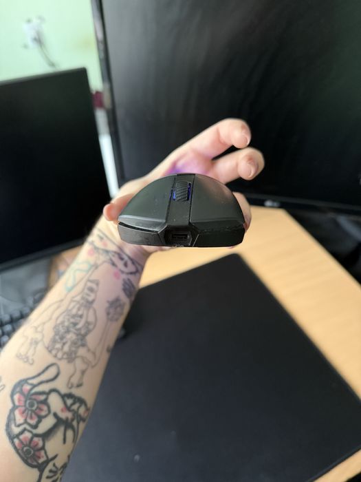 ROG Pugio 2 безпровідна (USB/Bluetooth)